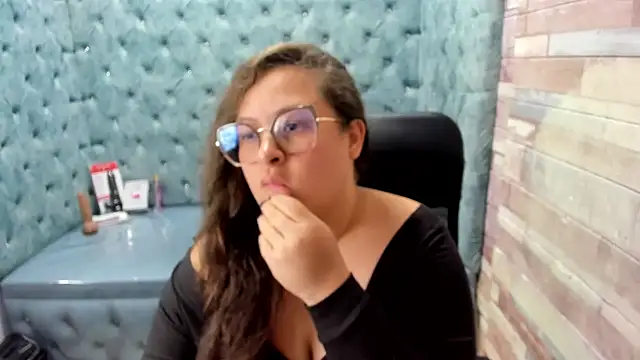Sarah Boobs  online show from June 8, 4:02 am