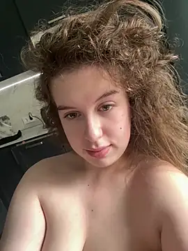 LilianBliss online show from July 5, 9:26 am