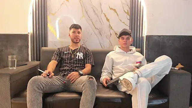 Angel Villareal online show from March 14, 5:08 am