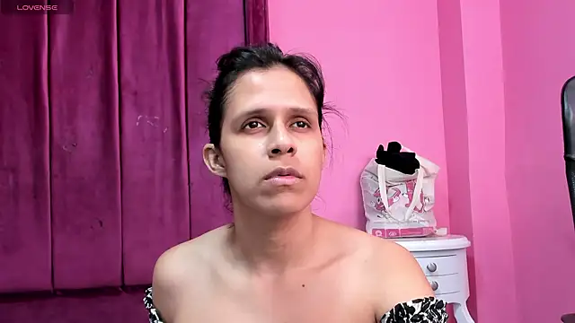 mitzukywinteer online show from July 10, 8:42 pm