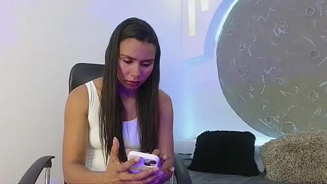 Tatiana bram  online show from February 14, 2:35 am