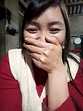 lia-coy online show from February 24, 3:21 pm