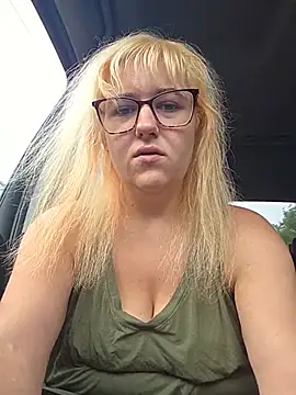 Ashlovescannabis online show from July 14, 11:15 am
