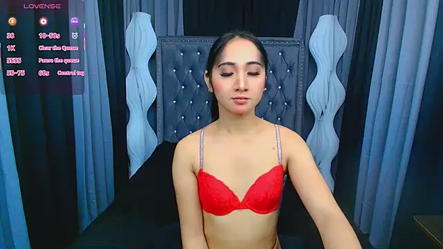 Maureen Hilton online show from February 11, 7:26 pm