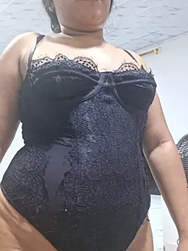 Sweet-Dirty-Storm online show from June 15, 4:12 am
