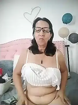 RosseLaure online show from February 15, 2:58 am