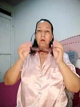 RosseLaure online show from June 24, 5:50 am