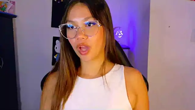 Wendy Mills  online show from March 12, 12:35 am