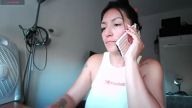 Yulian Milf online show from July 9, 6:21 pm