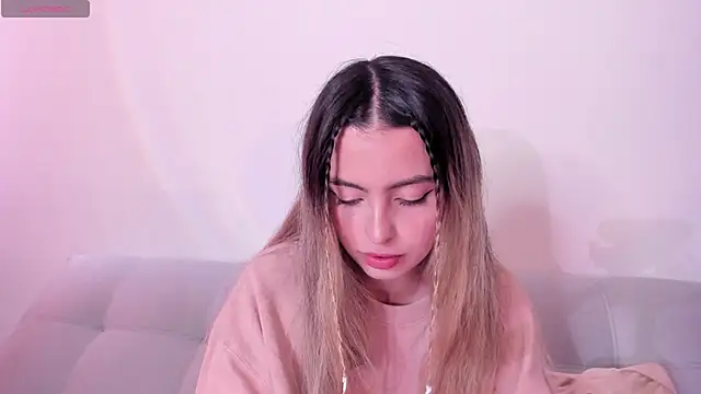 Fernanda aaaa online show from February 24, 1:21 pm