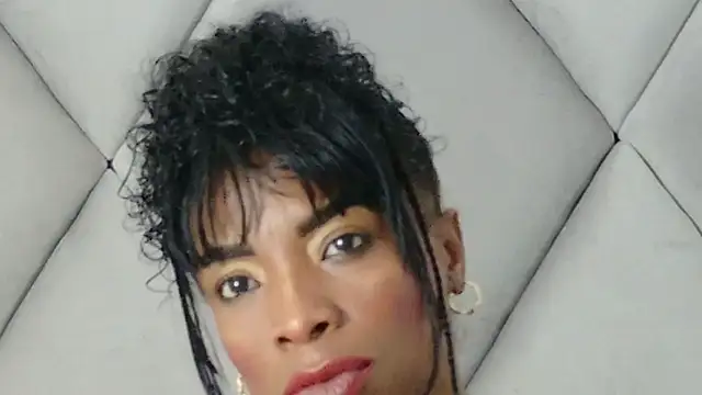 JadaMillss online show from February 26, 2:38 pm