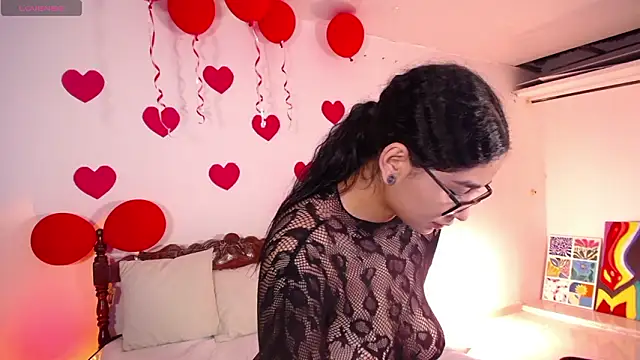 thalia 069 online show from March 6, 2:01 pm