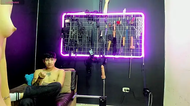 Slave Melany bdsm online show from June 18, 12:54 pm