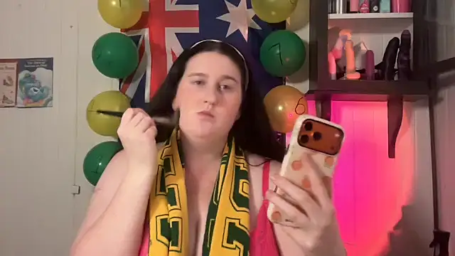 xopeachybaby online show from July 5, 4:51 am