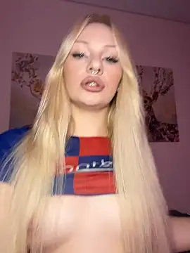 DayaFoxy online show from July 11, 1:33 pm