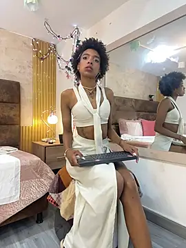 Afrodita Greenn online show from August 3, 3:21 am