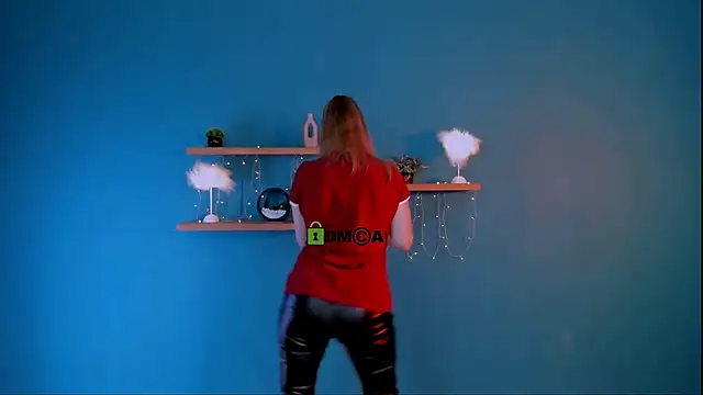 lumi soft online show from February 5, 1:14 pm