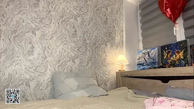 CindyHines online show from March 10, 4:22 pm