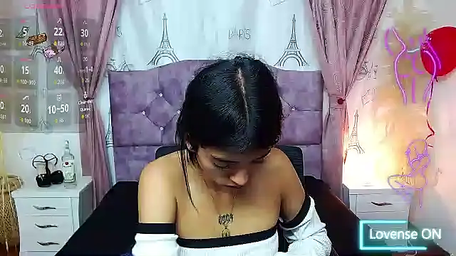 Esmeralda-18 online show from March 18, 8:03 pm