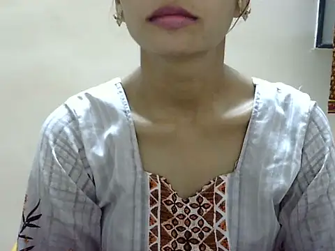 Kulsum S online show from June 2, 1:45 pm