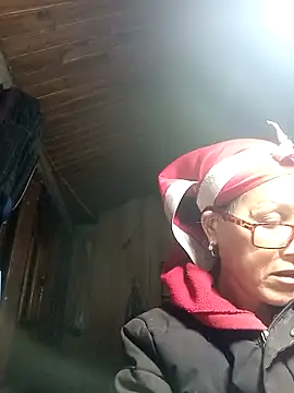 yoyosexy11 online show from March 9, 10:57 pm