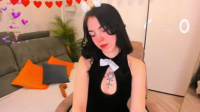 reze daisies online show from February 19, 8:58 am