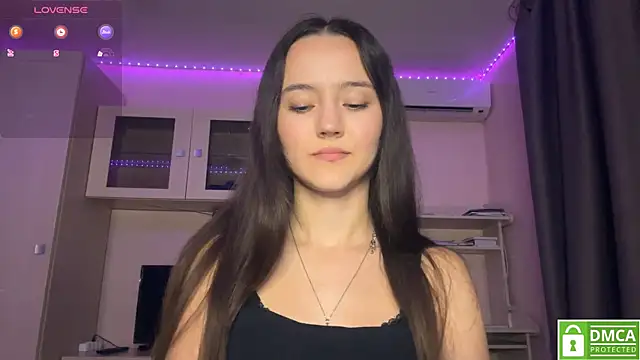 Kiaicatie online show from July 31, 3:24 pm
