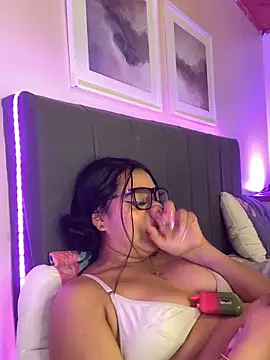 Violetta pinkk1 online show from March 17, 6:17 am