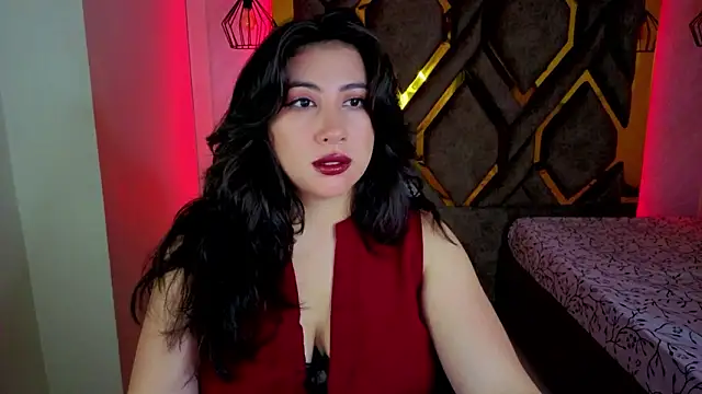 Luvienne online show from February 9, 8:22 pm