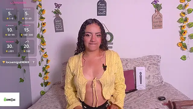 emiily curly online show from June 25, 9:13 am