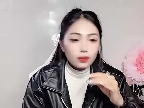 Thuy79 online show from March 16, 2:43 pm