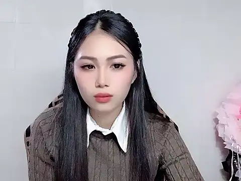 Thuy79 online show from February 13, 4:41 pm