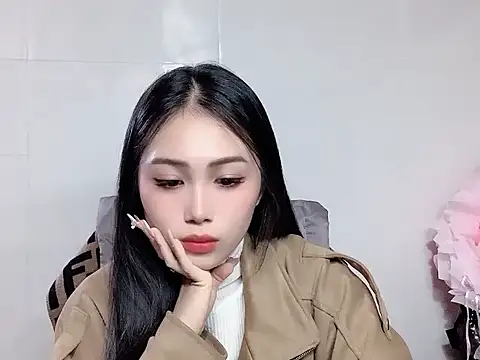 Thuy79 online show from February 14, 4:42 pm