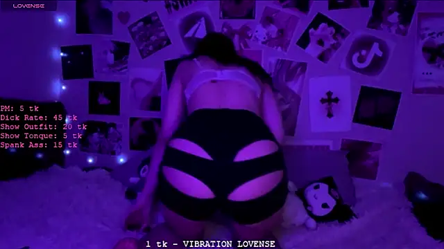 shikowaifu online show from March 20, 11:31 pm