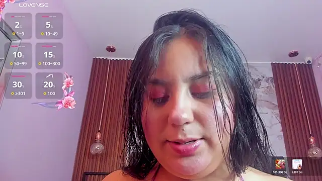 BONNIE CH1 online show from June 17, 7:59 pm