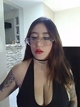 Helll girll online show from March 25, 3:12 am