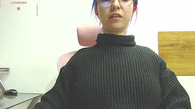 lilith rr online show from May 1, 3:10 am