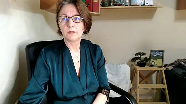 katemodel online show from July 11, 3:50 am