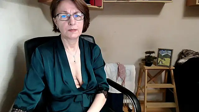 katemodel online show from July 3, 5:02 am