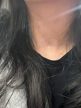 Sara0202 online show from April 26, 10:18 pm