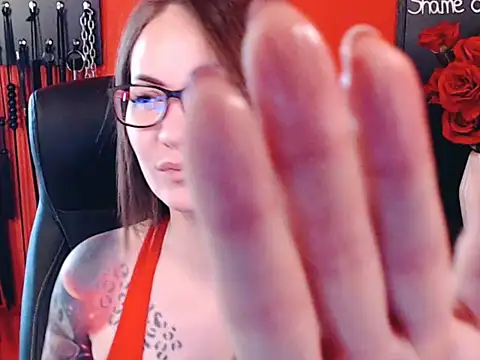  MissJaneWarren  online show from May 26, 6:35 am