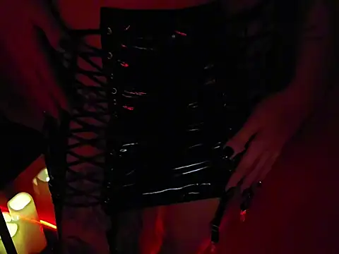  MissJaneWarren  online show from May 15, 3:43 am
