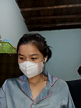 Daisy-lusia2026 online show from May 3, 3:10 am