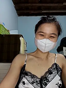 Daisy-lusia2026 online show from May 4, 5:11 am
