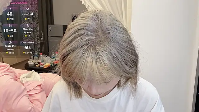 F-Yearn online show from March 14, 1:34 pm