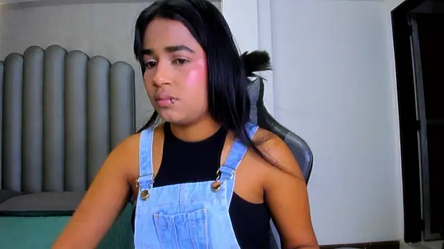 Shirleytaylor- online show from February 20, 11:12 am