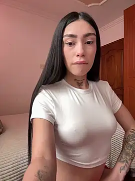 Bonny Eva online show from April 27, 6:05 pm