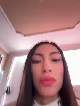 Bonny Eva online show from May 6, 6:56 pm
