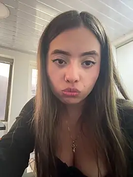 arycooper  online show from June 16, 4:08 pm