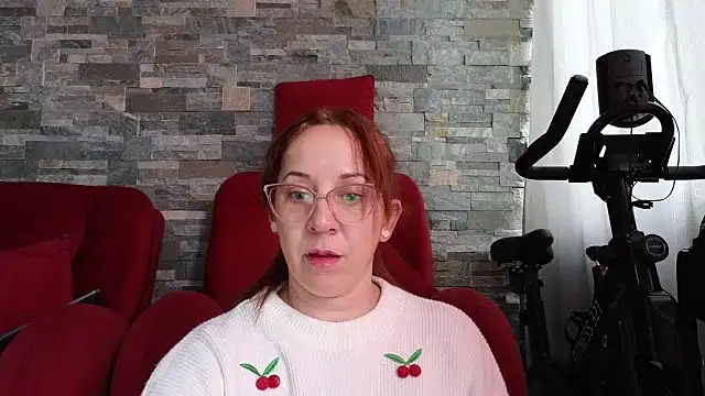 sara-smi online show from March 5, 8:04 pm